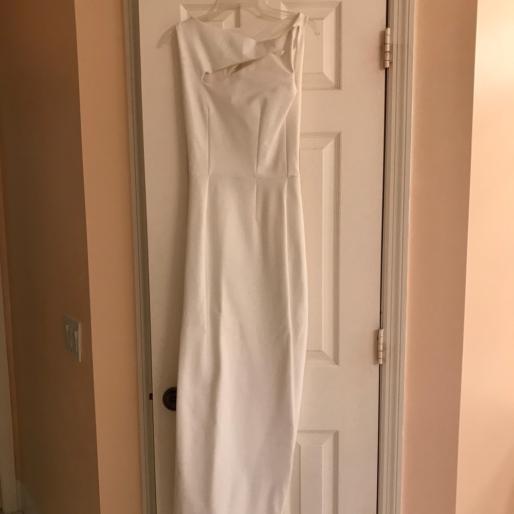 La Petite Robe - Picture 4 of 5